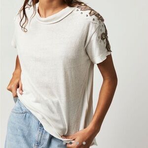 We The Free Bed of Roses Tee